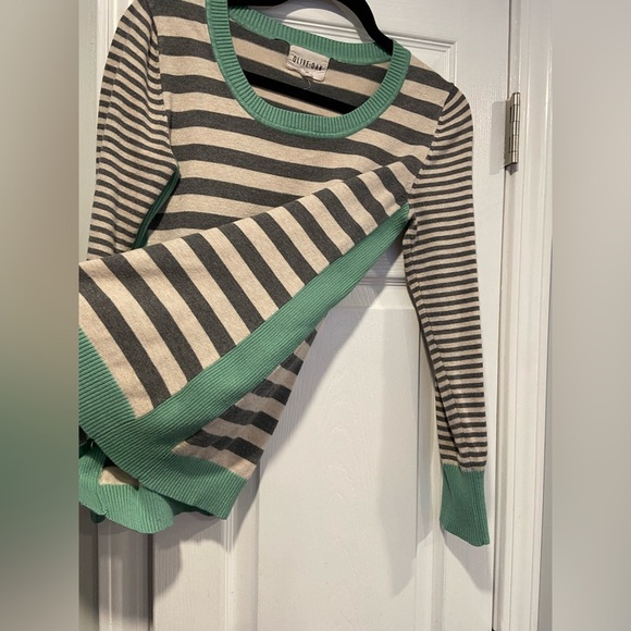 Olive & Oak Size S Striped Pullover Sweater Gray Cream Mint Ribbed Contrast - Picture 5 of 12